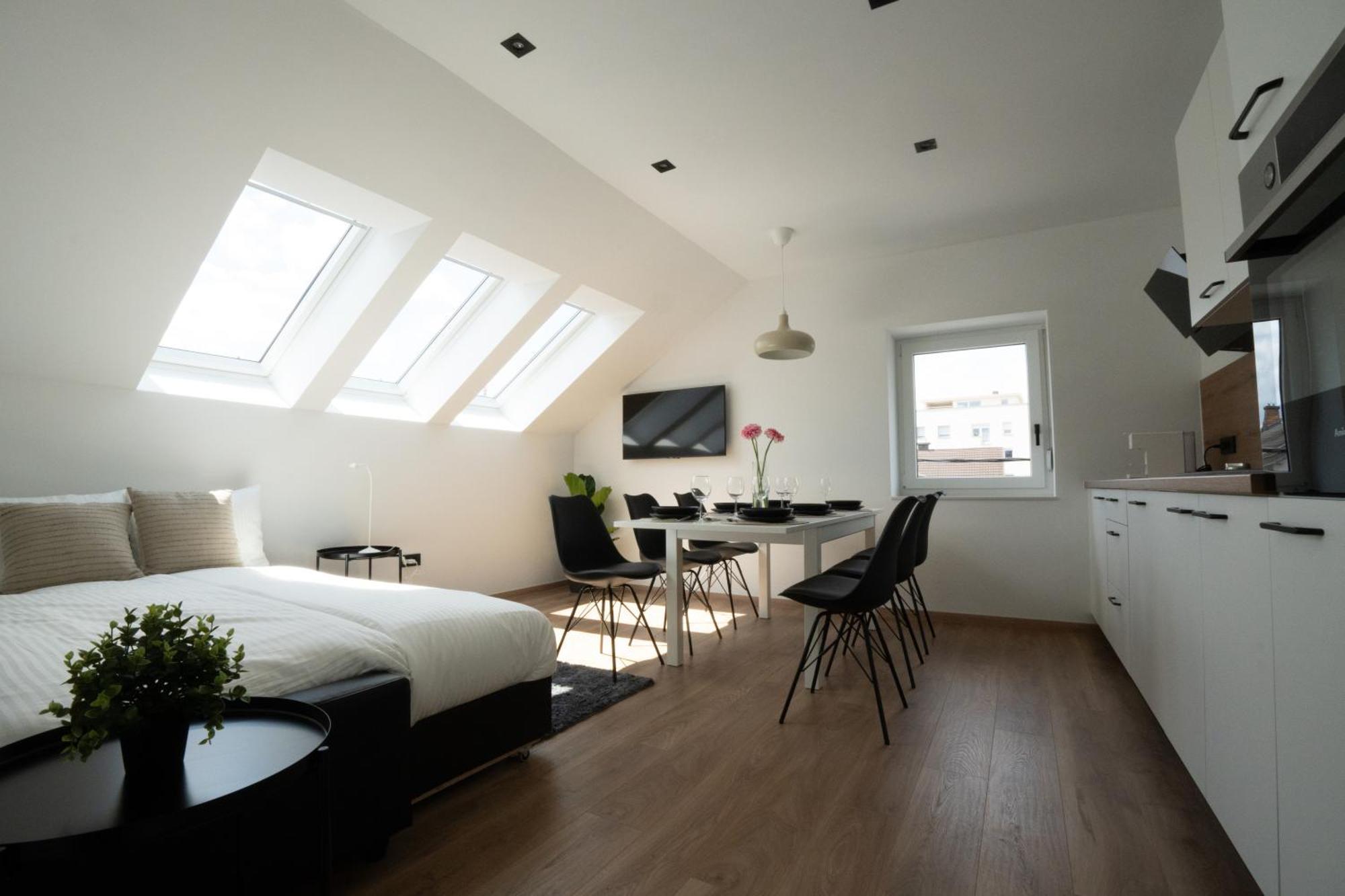 Residence Black&White リュブリャナ 部屋 写真