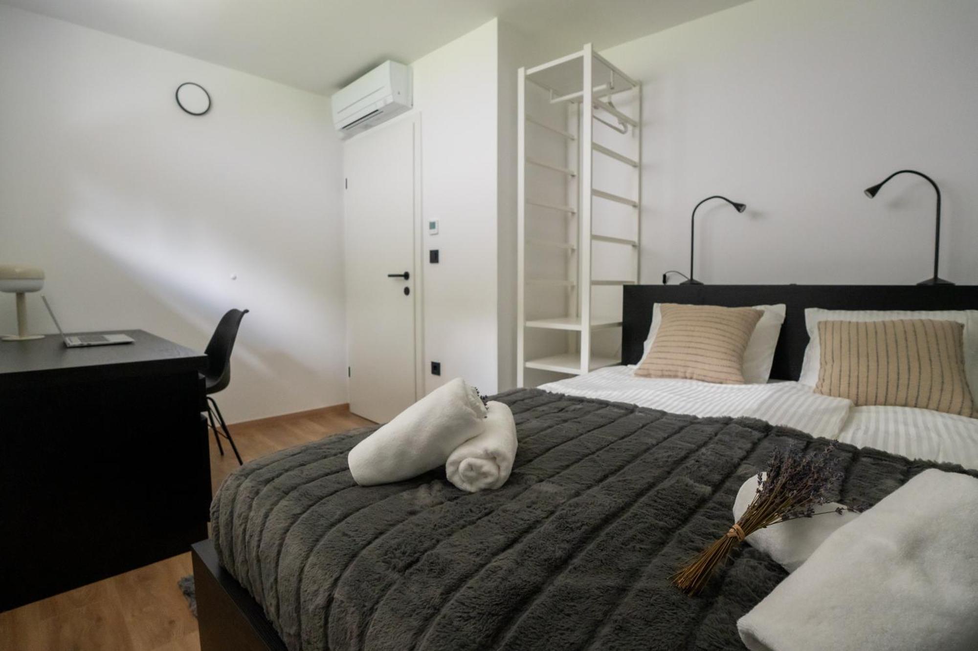 Residence Black&White リュブリャナ 部屋 写真